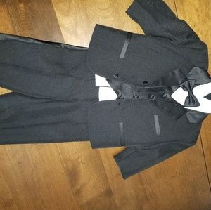 Toddler Boys 5-Piece Tuxedo Set